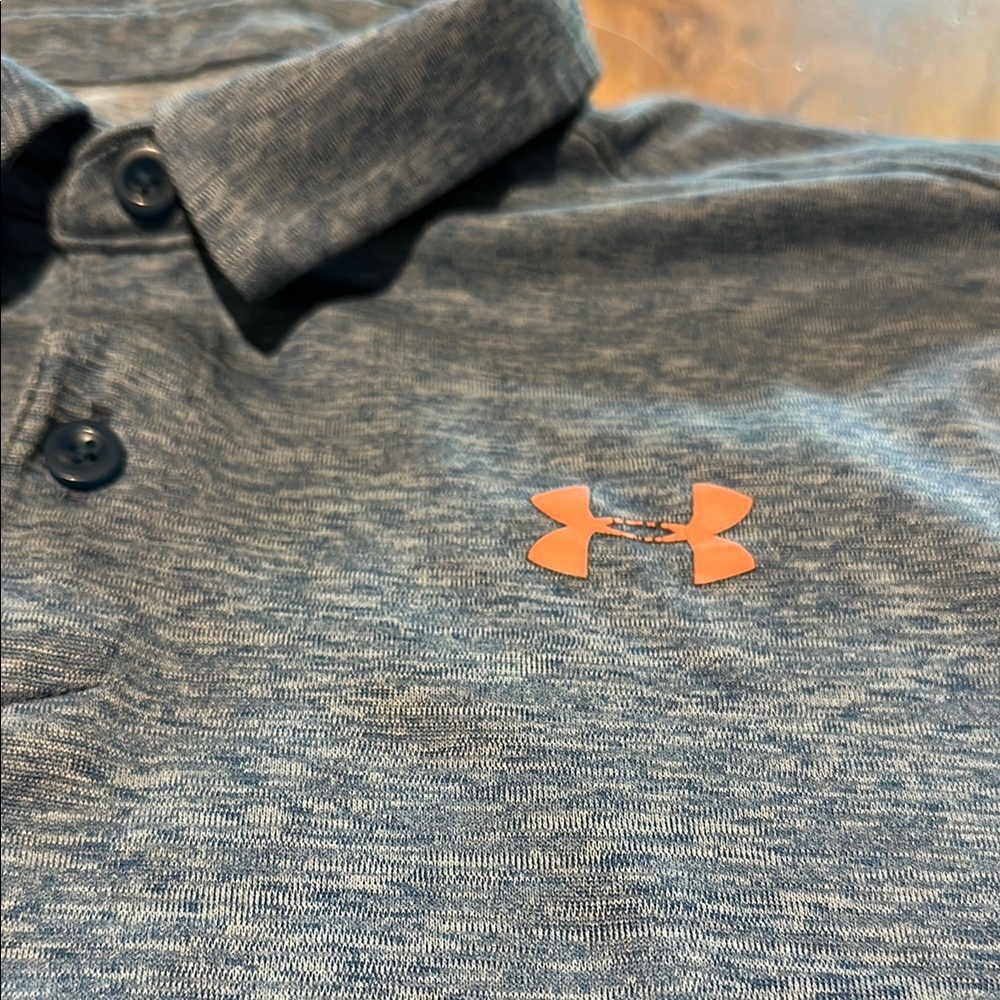 Under Armour Polo with Black Joggers and a light gray slazenger polo - Picture 4 of 5